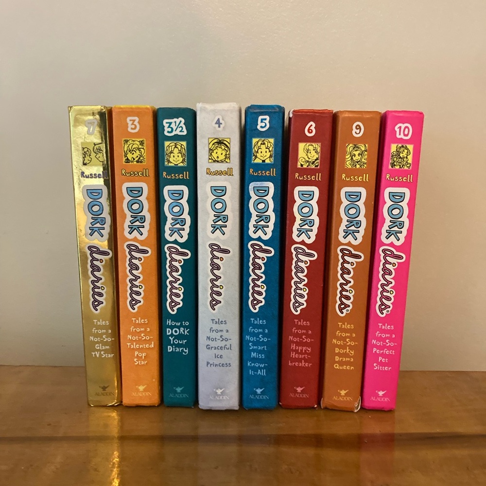 Dork diary book bundle